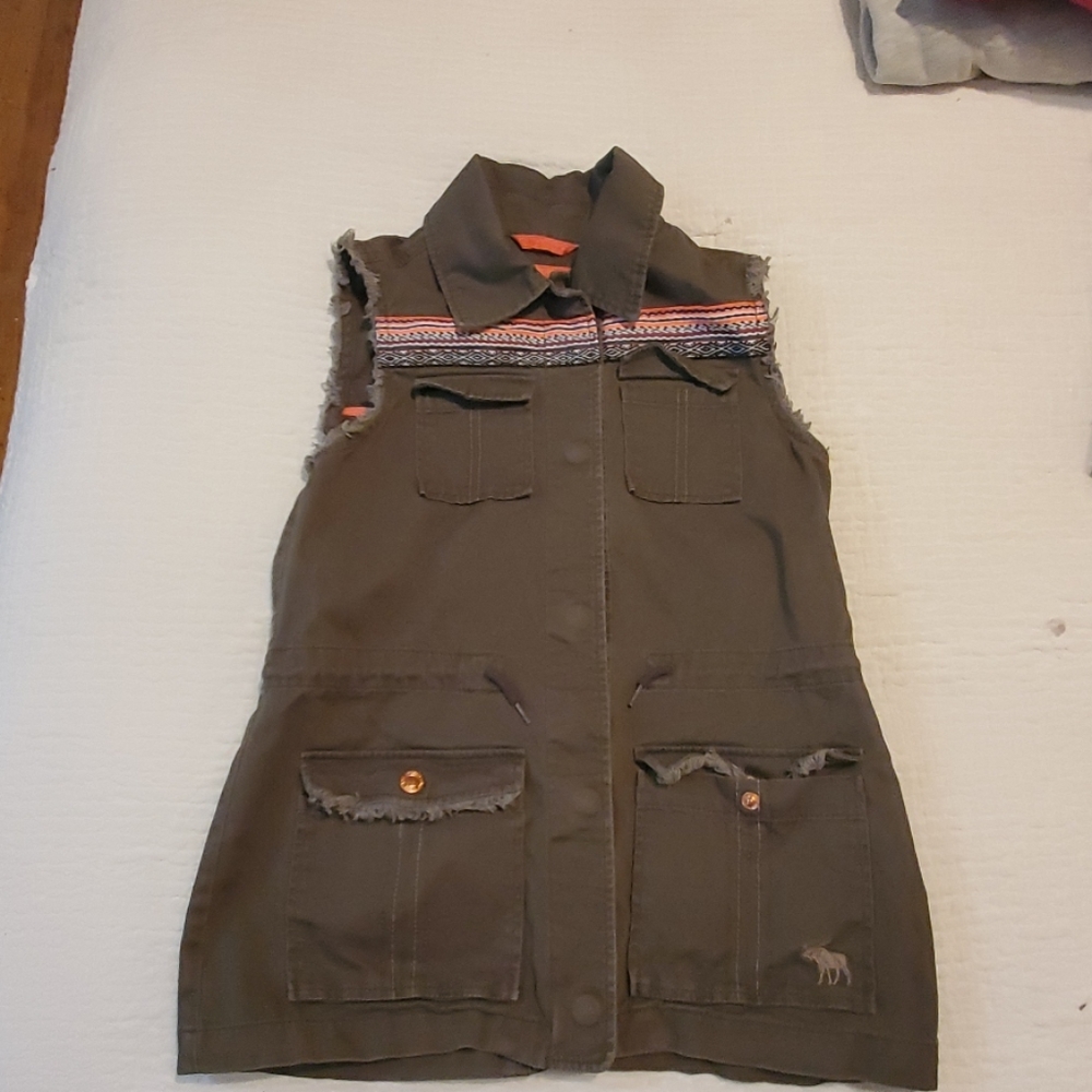 Abercrombie  hunter green denim sleeveless jacket